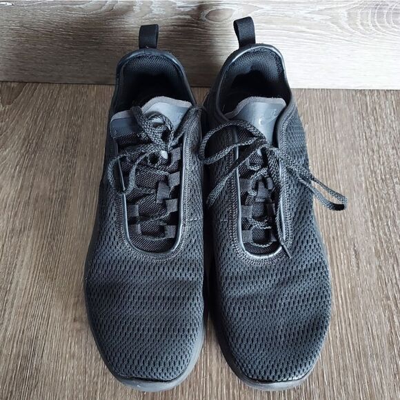 Nike Air Max Motion 2 AO0266-004 Black Size 10 - Picture 3 of 11